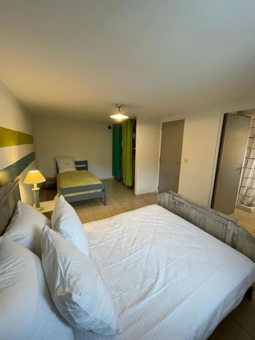 Appartement Paisible Pres Des Pistes De Ski 4 Pers Fontrabiouse 外观 照片